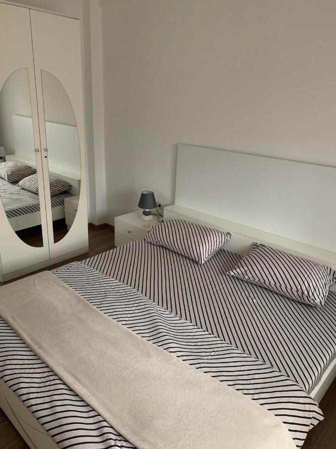 Mar Lux Apartment คูมาโนโว ภายนอก รูปภาพ