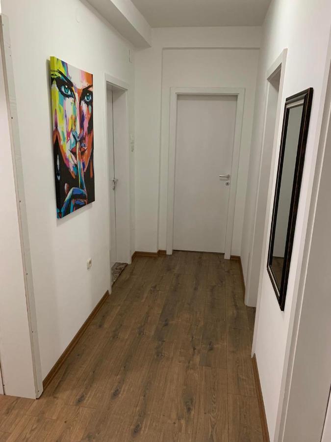 Mar Lux Apartment คูมาโนโว ภายนอก รูปภาพ
