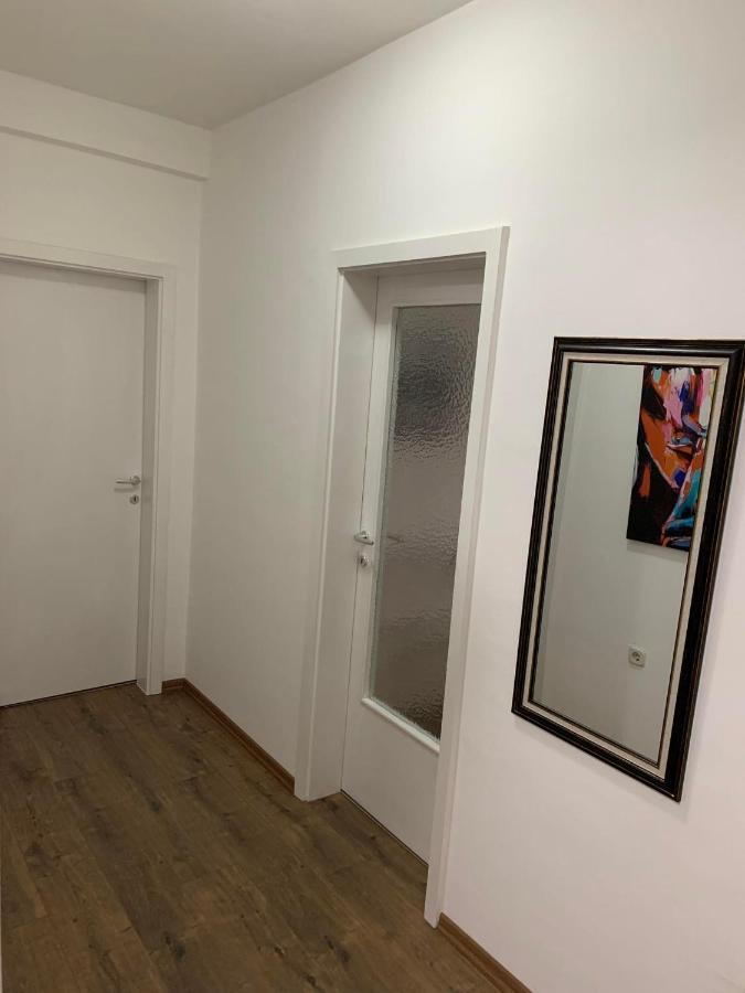 Mar Lux Apartment คูมาโนโว ภายนอก รูปภาพ