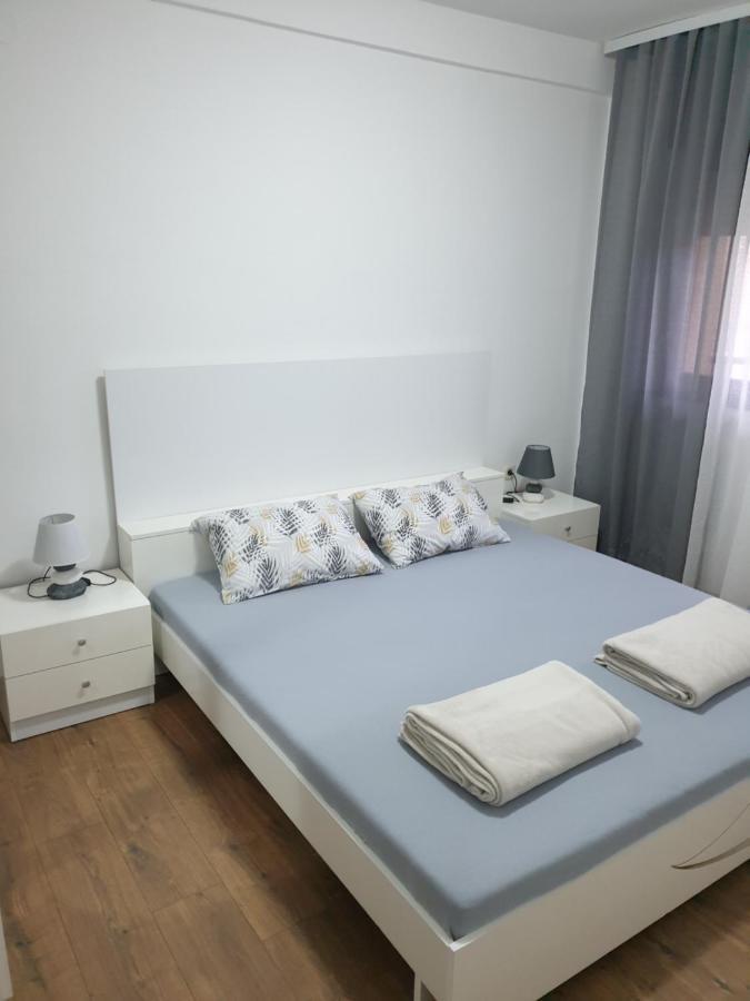 Mar Lux Apartment คูมาโนโว ภายนอก รูปภาพ